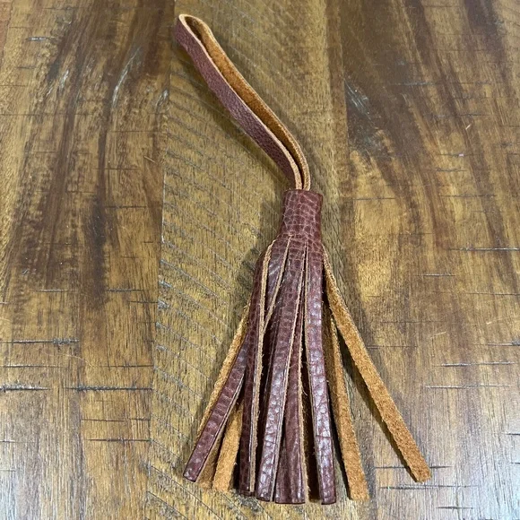 EUC Portland Leather Goods Classic Nutmeg Leather Tassel - Picture 1 of 1